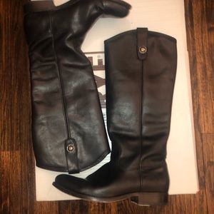 Frye Mellissa Button boot black 6.5.